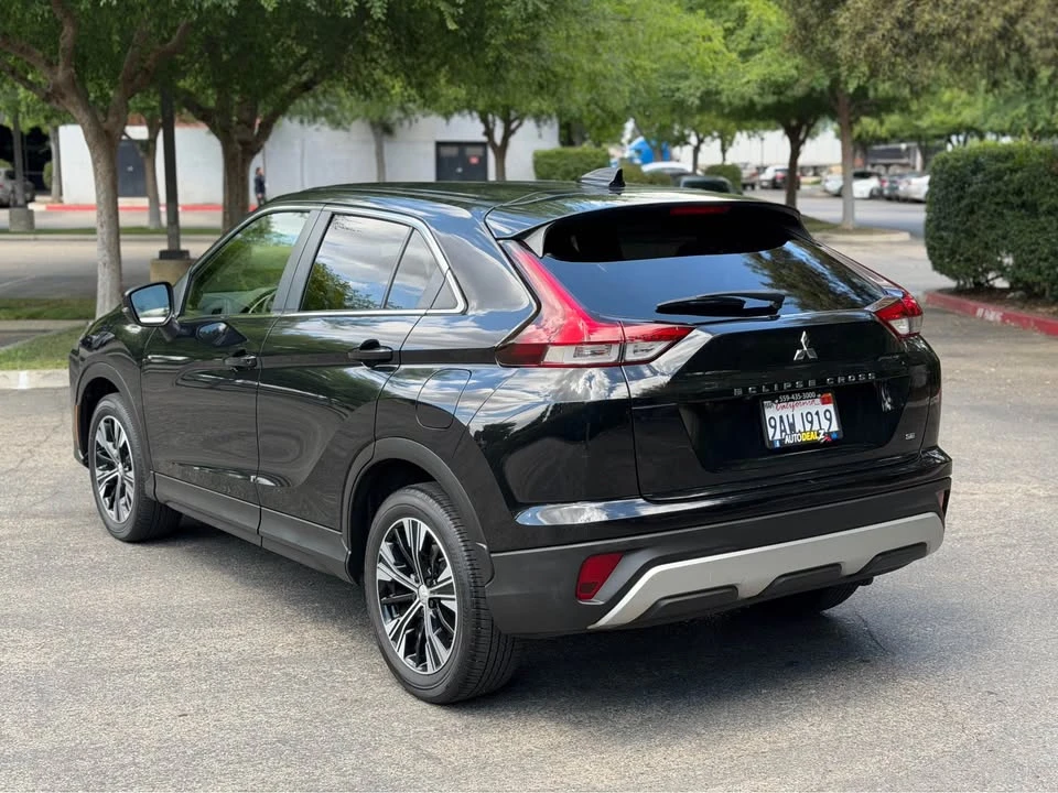 2022 Mitsubishi Eclipse Cross - Image 5 of 13