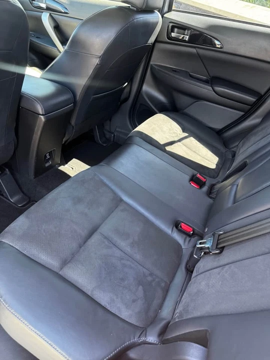 2022 Mitsubishi Eclipse Cross - Image 8 of 15