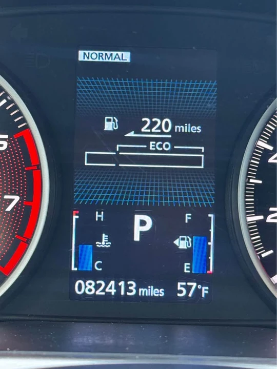 2022 Mitsubishi Eclipse Cross - Image 15 of 15