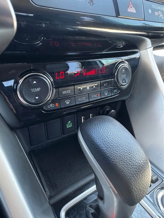 2022 Mitsubishi Eclipse Cross - Image 11 of 15