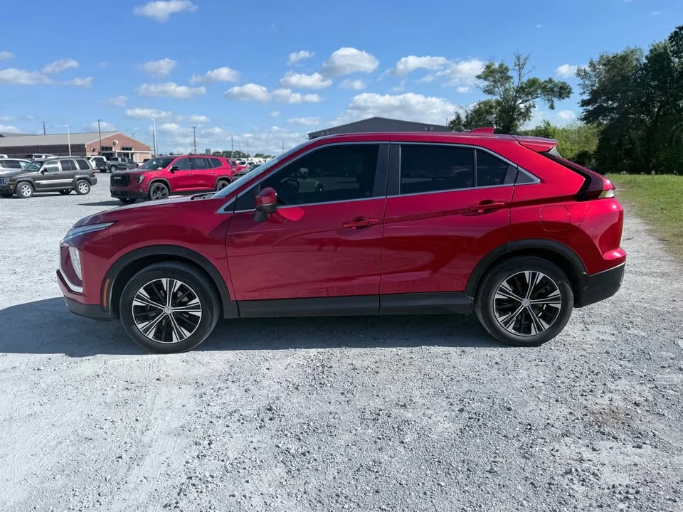 2022 Mitsubishi Eclipse Cross - Image 3 of 9