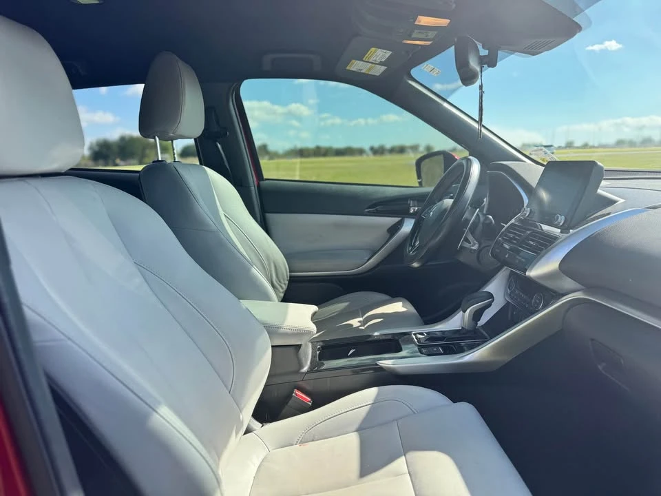 2022 Mitsubishi Eclipse Cross - Image 5 of 12