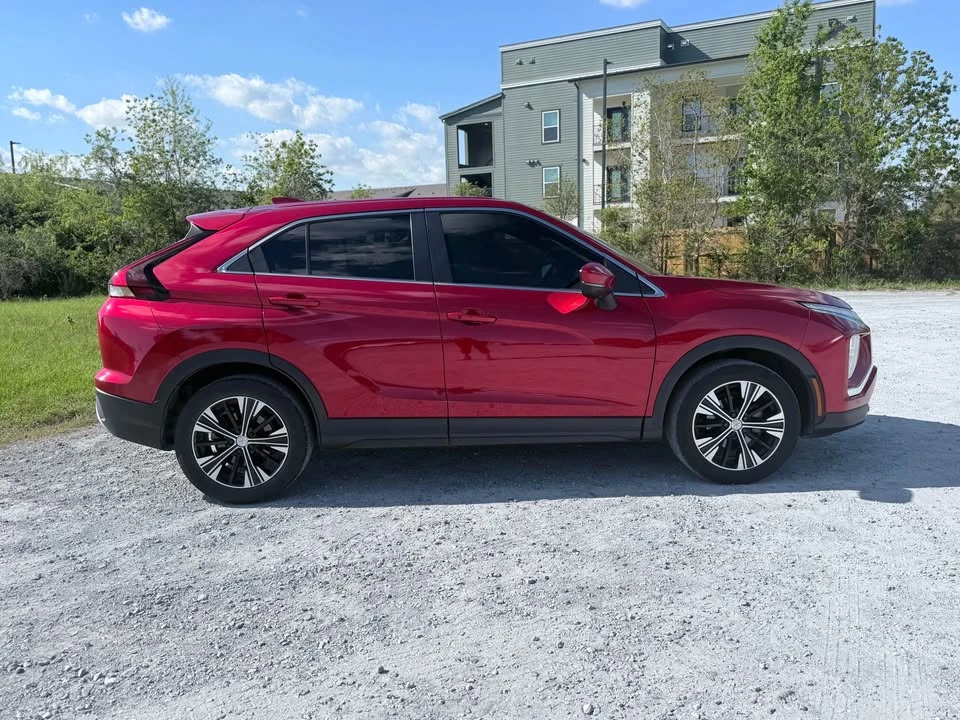 2022 Mitsubishi Eclipse Cross - Image 9 of 9