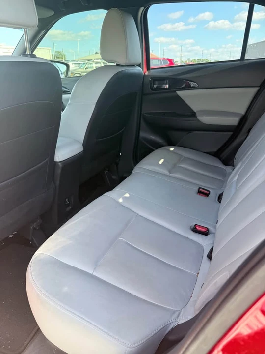 2022 Mitsubishi Eclipse Cross - Image 6 of 9