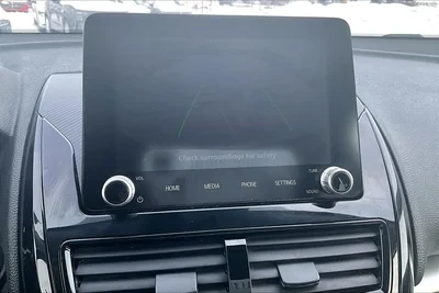 2022 Mitsubishi Eclipse Cross - Image 16 of 20