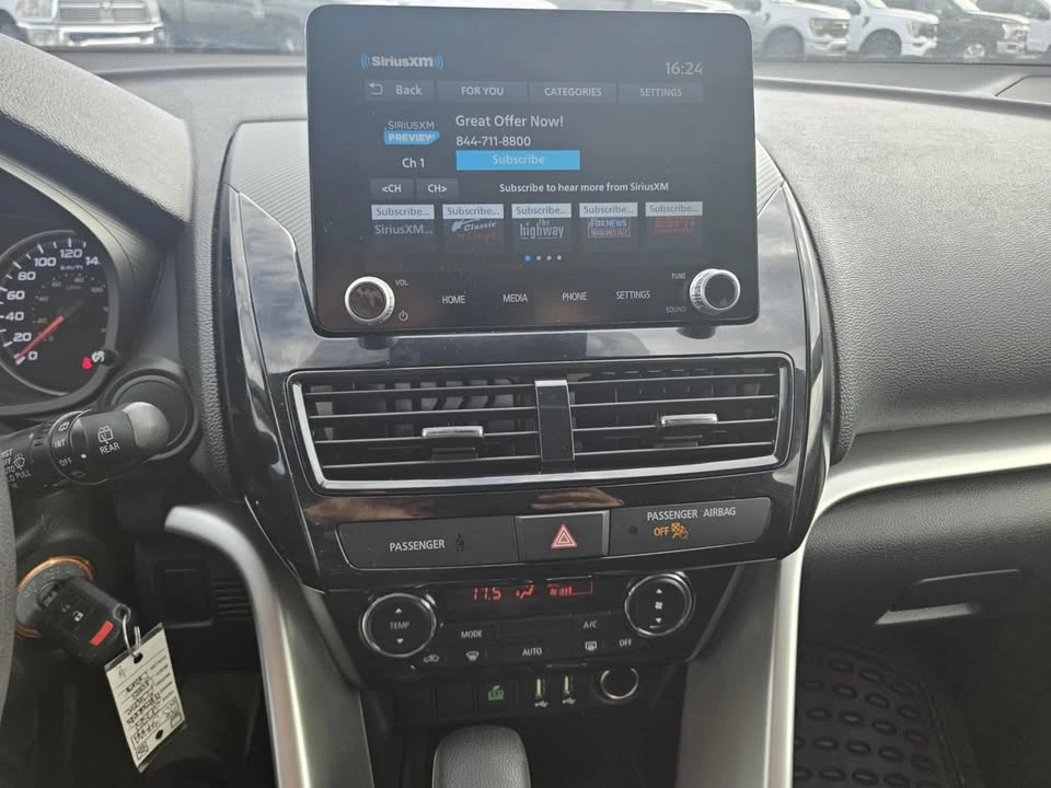 2022 Mitsubishi Eclipse Cross - Image 7 of 11