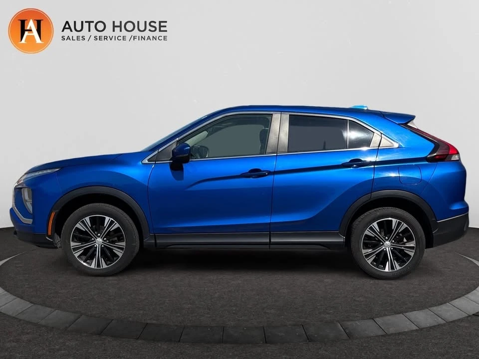 2022 Mitsubishi Eclipse Cross - Image 2 of 17
