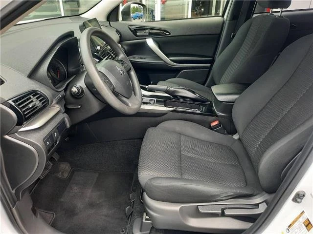 2022 Mitsubishi Eclipse Cross - Image 12 of 20