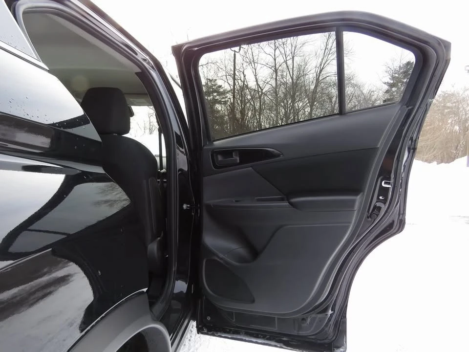 2022 Mitsubishi Eclipse Cross - Image 15 of 20