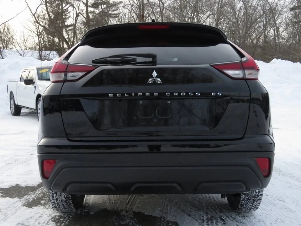2022 Mitsubishi Eclipse Cross - Image 6 of 20