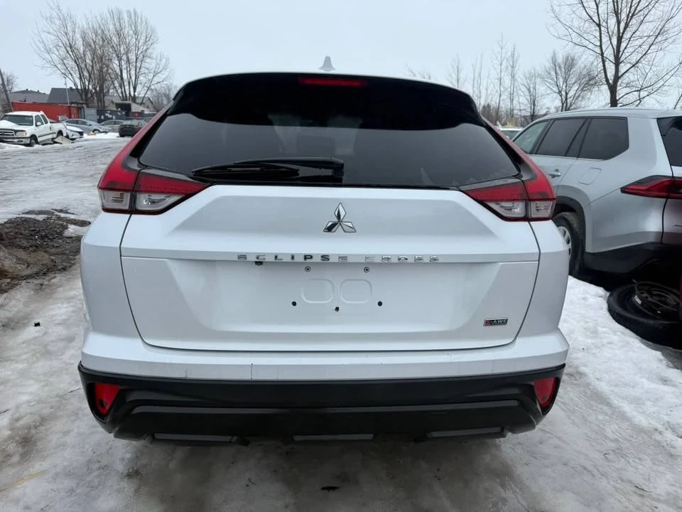 2022 Mitsubishi Eclipse Cross - Image 6 of 9