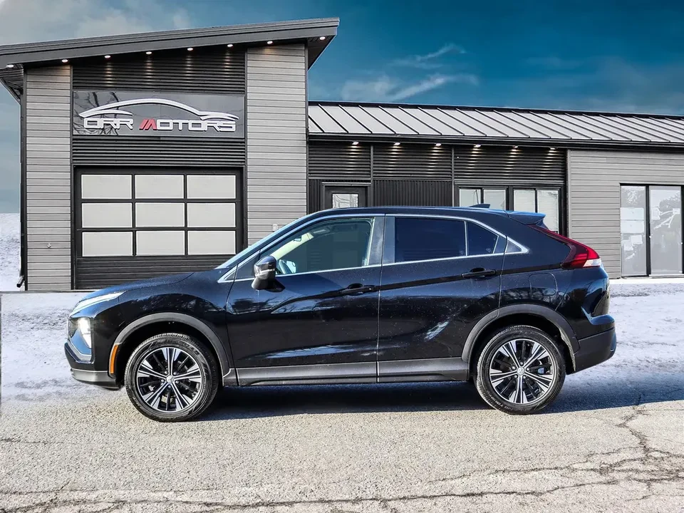 2022 Mitsubishi Eclipse Cross - Image 5 of 19