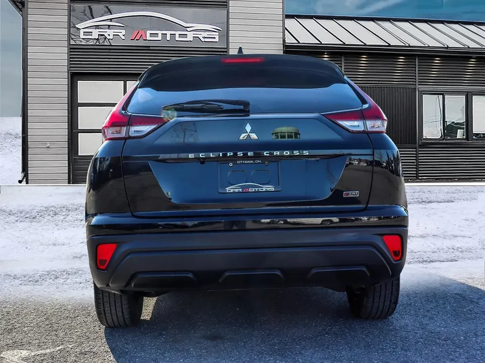 2022 Mitsubishi Eclipse Cross - Image 4 of 19