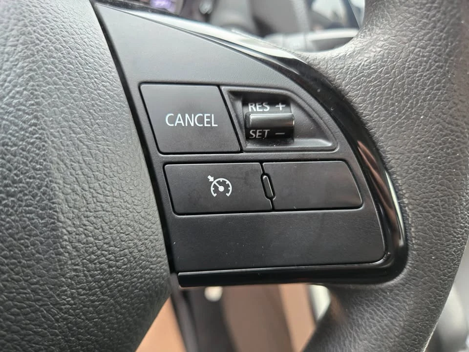 2022 Mitsubishi Eclipse Cross - Image 13 of 20