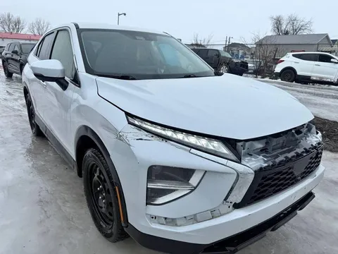 2022 Mitsubishi Eclipse Cross ES
