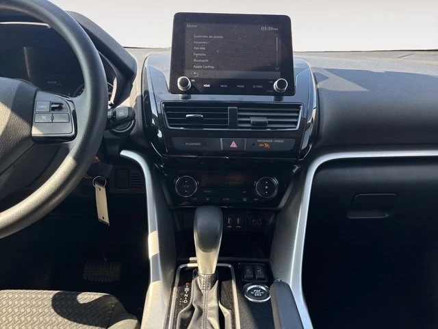 2022 Mitsubishi Eclipse Cross - Image 14 of 18