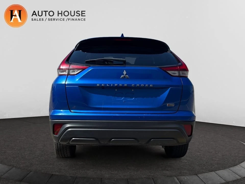 2022 Mitsubishi Eclipse Cross - Image 4 of 18