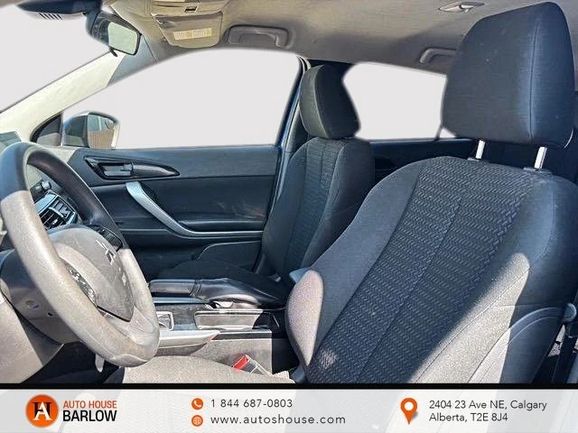 2022 Mitsubishi Eclipse Cross - Image 9 of 18