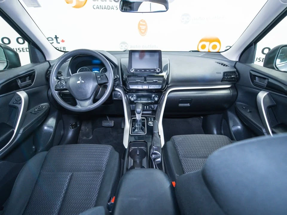 2022 Mitsubishi Eclipse Cross - Image 13 of 20