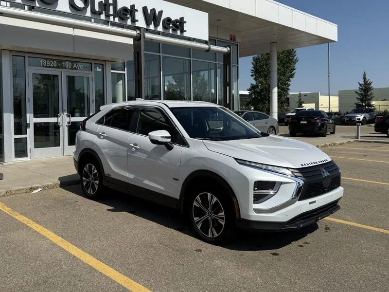 2022 Mitsubishi Eclipse Cross - Image 3 of 19