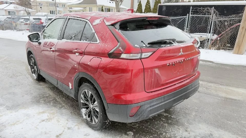 2022 Mitsubishi Eclipse Cross - Image 4 of 13