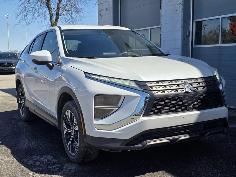 2022 Mitsubishi Eclipse Cross - Image 3 of 20