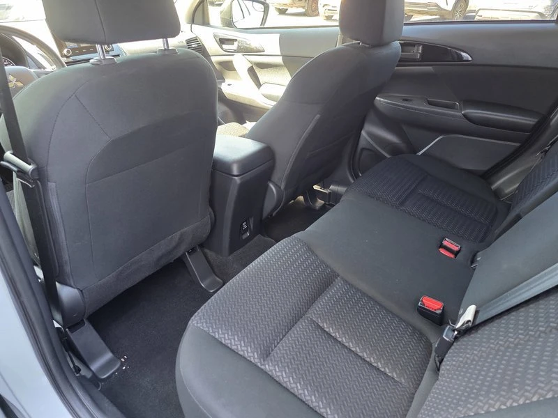 2022 Mitsubishi Eclipse Cross - Image 12 of 20