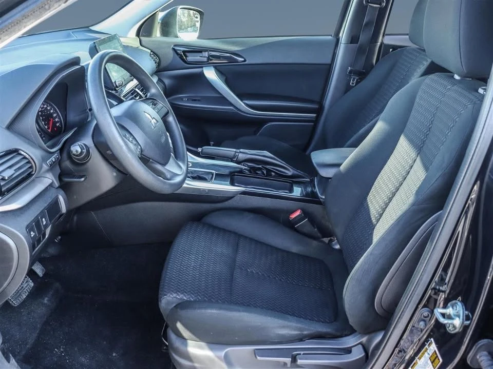 2022 Mitsubishi Eclipse Cross - Image 6 of 20