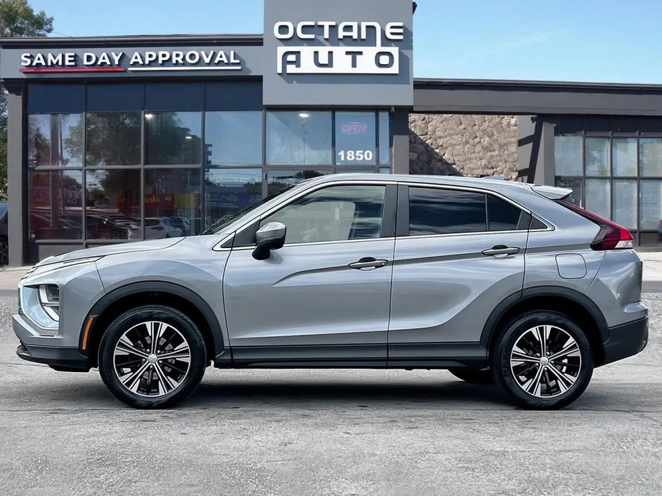 2022 Mitsubishi Eclipse Cross - Image 3 of 19