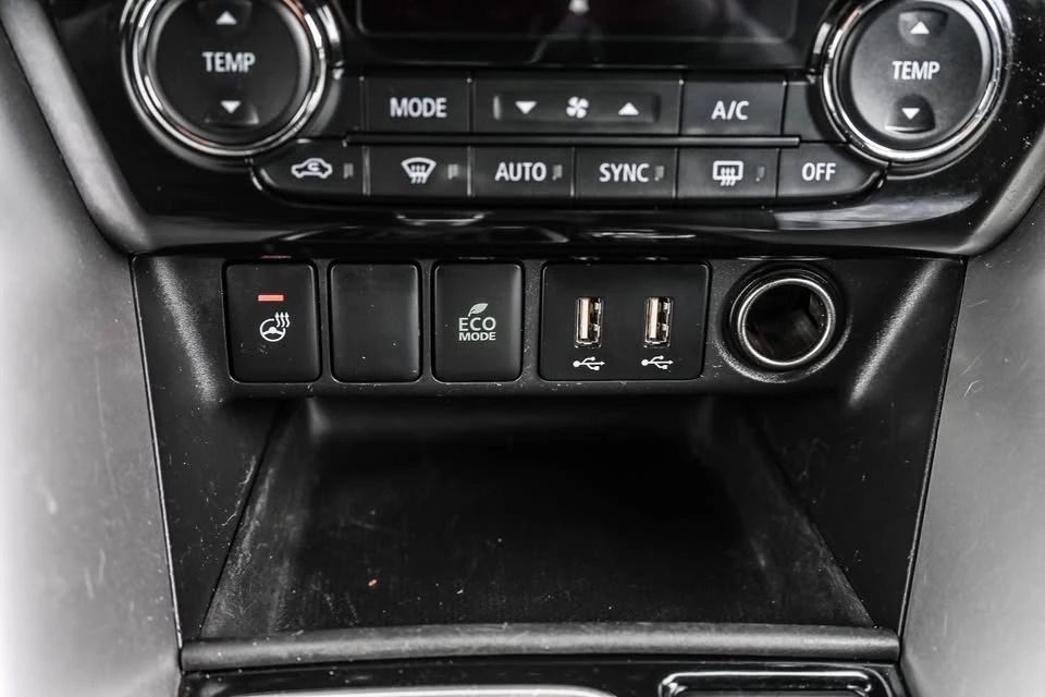 2022 Mitsubishi Eclipse Cross - Image 19 of 20