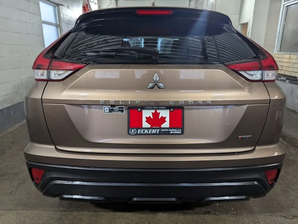 2022 Mitsubishi Eclipse Cross - Image 6 of 17