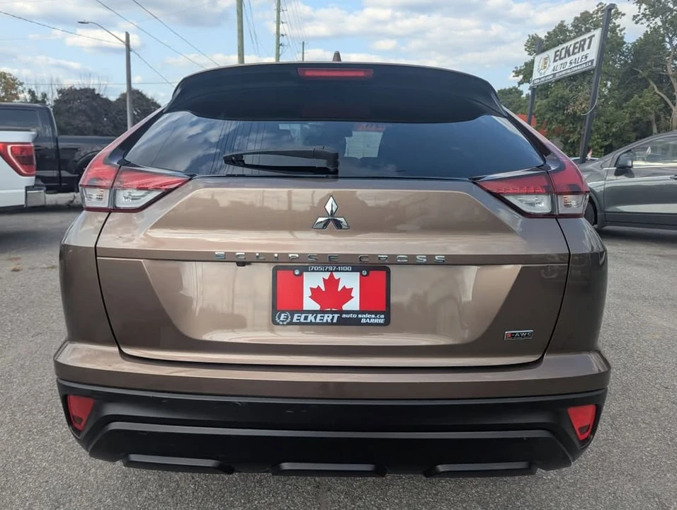 2022 Mitsubishi Eclipse Cross - Image 6 of 16