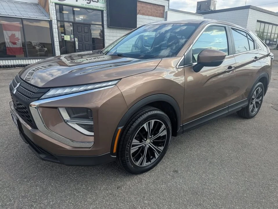 2022 Mitsubishi Eclipse Cross - Image 2 of 16