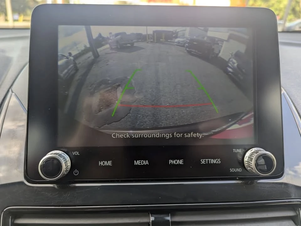 2022 Mitsubishi Eclipse Cross - Image 13 of 16