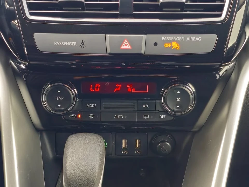 2022 Mitsubishi Eclipse Cross - Image 19 of 20