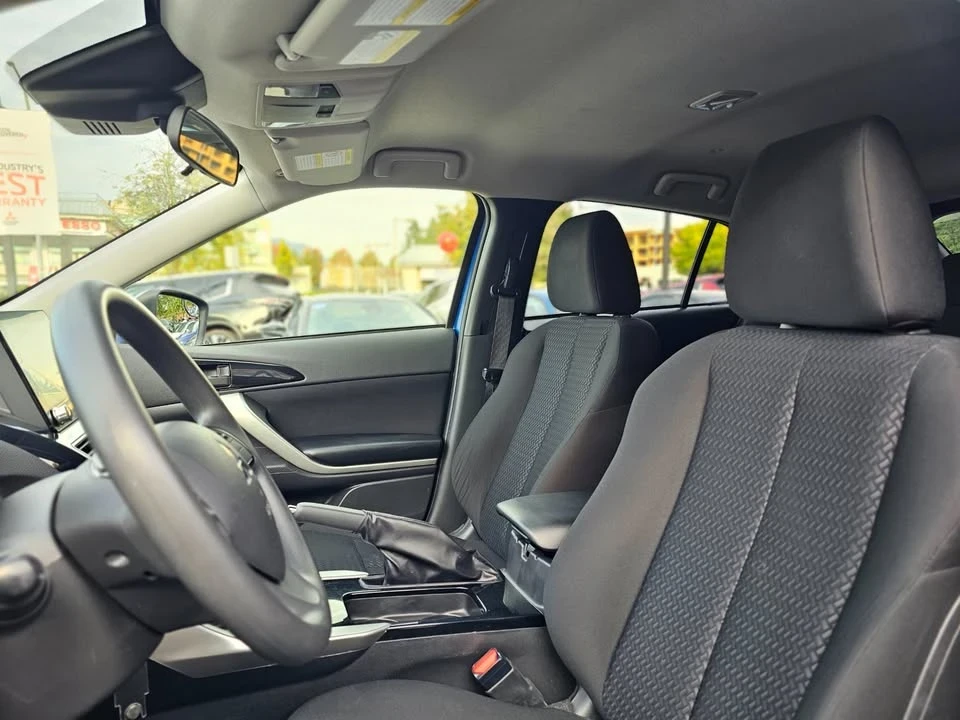 2022 Mitsubishi Eclipse Cross - Image 14 of 20
