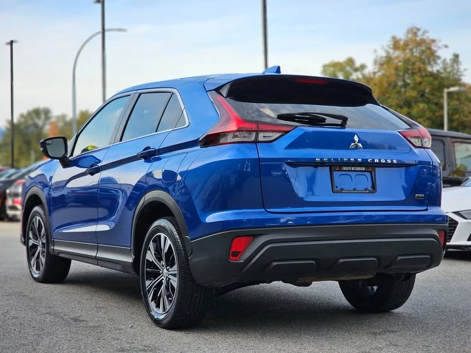 2022 Mitsubishi Eclipse Cross - Image 7 of 20