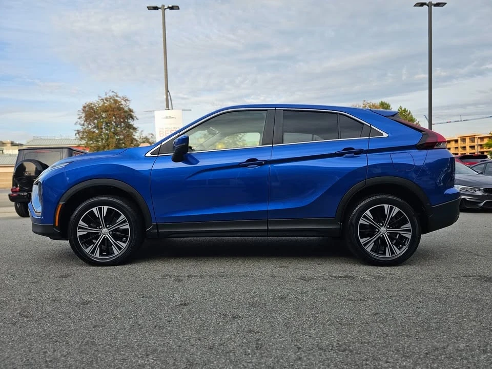 2022 Mitsubishi Eclipse Cross - Image 8 of 20