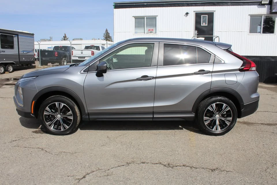 2022 Mitsubishi Eclipse Cross - Image 7 of 17