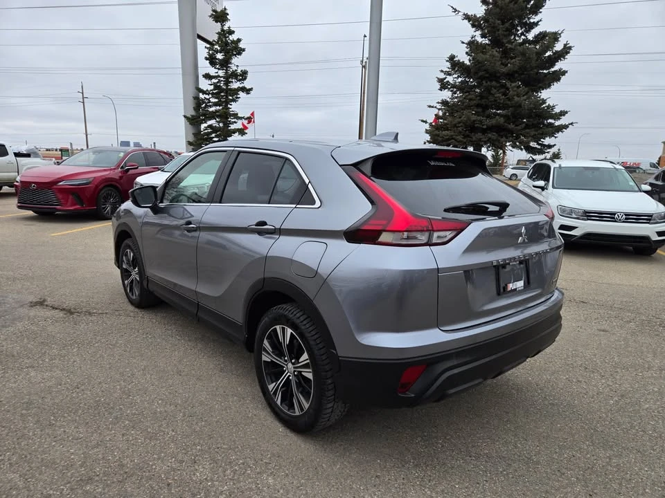 2022 Mitsubishi Eclipse Cross - Image 5 of 20