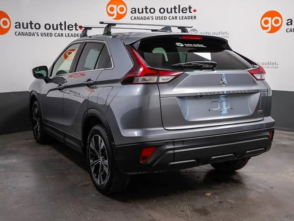 2022 Mitsubishi Eclipse Cross - Image 9 of 20