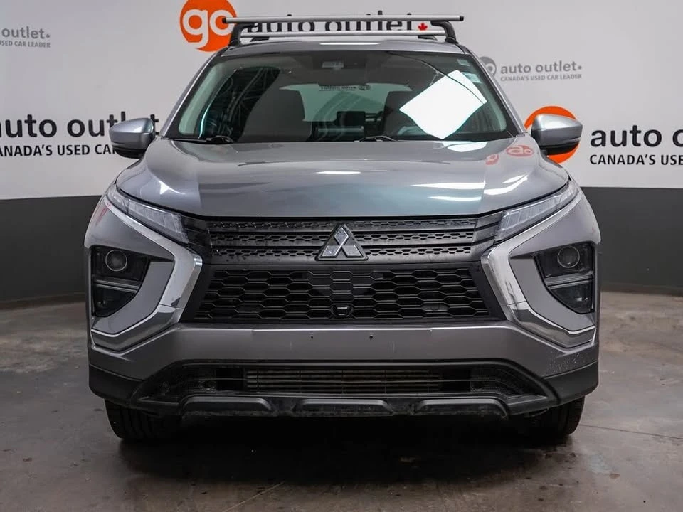2022 Mitsubishi Eclipse Cross - Image 2 of 20