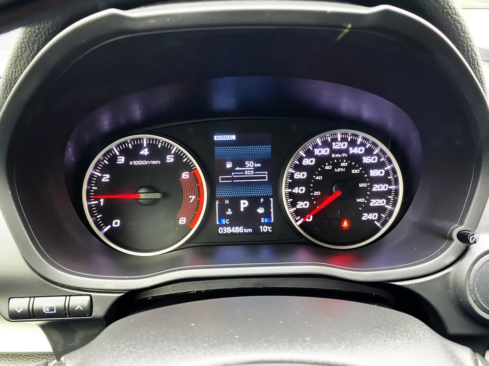 2022 Mitsubishi Eclipse Cross - Image 7 of 12
