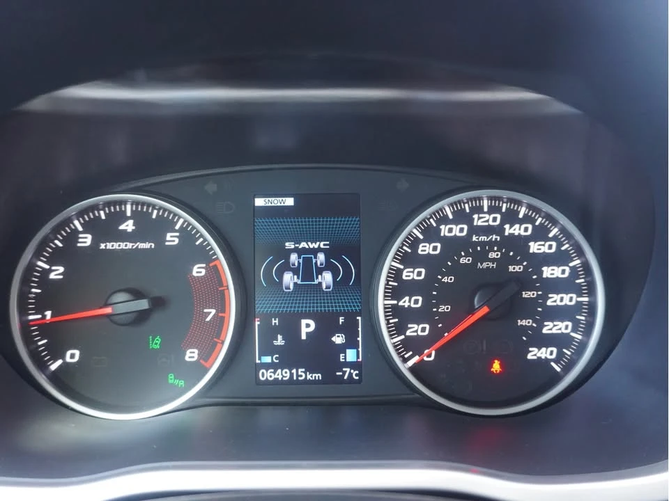 2022 Mitsubishi Eclipse Cross - Image 15 of 16