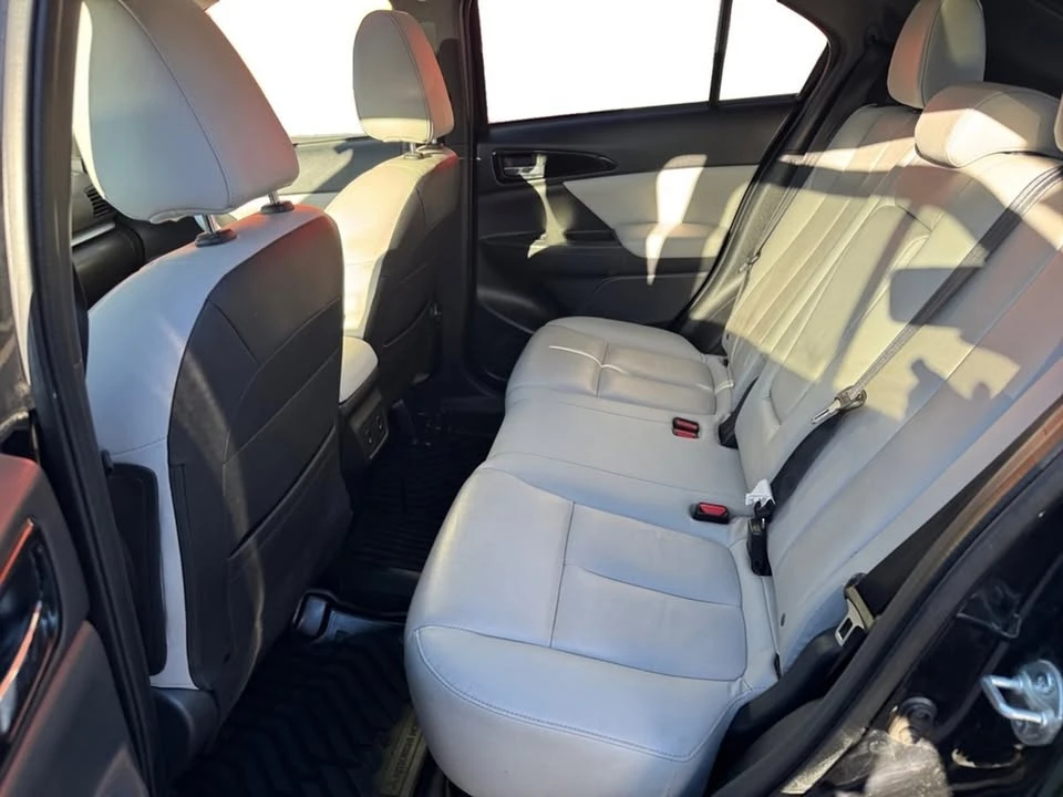 2022 Mitsubishi Eclipse Cross - Image 14 of 15