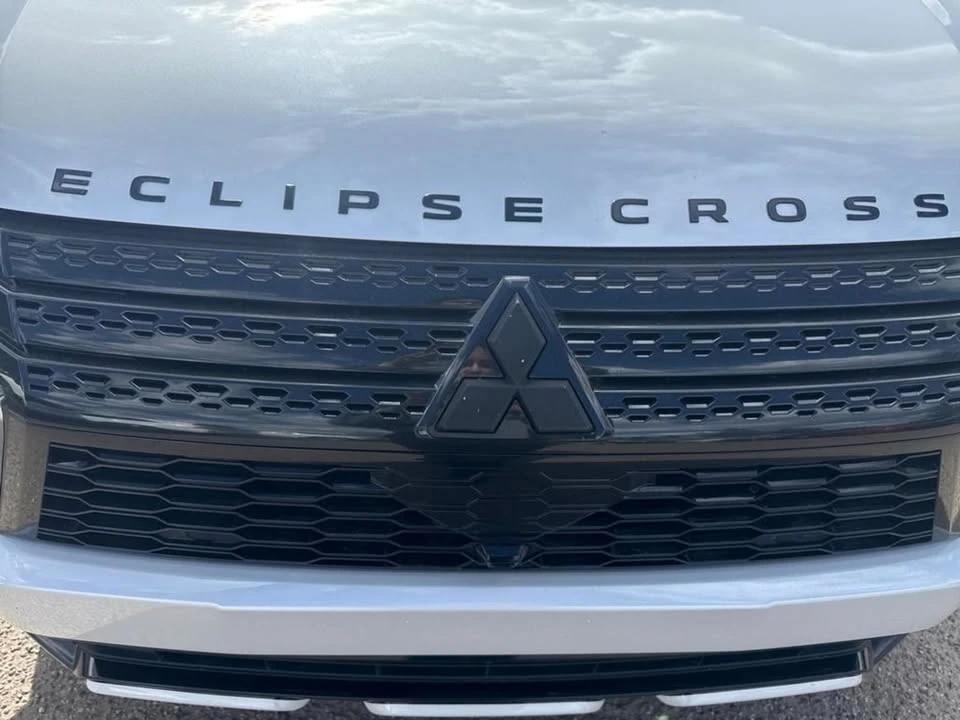 2022 Mitsubishi Eclipse Cross - Image 9 of 20