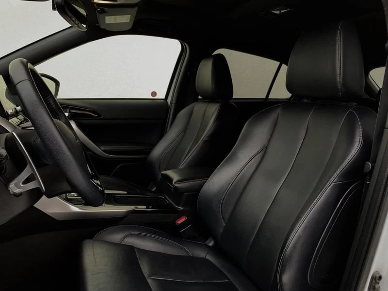 2022 Mitsubishi Eclipse Cross - Image 6 of 19