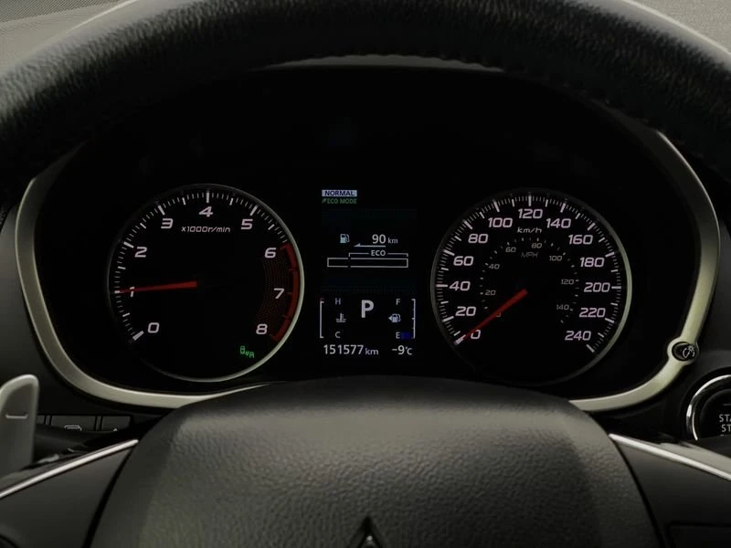 2022 Mitsubishi Eclipse Cross - Image 15 of 19