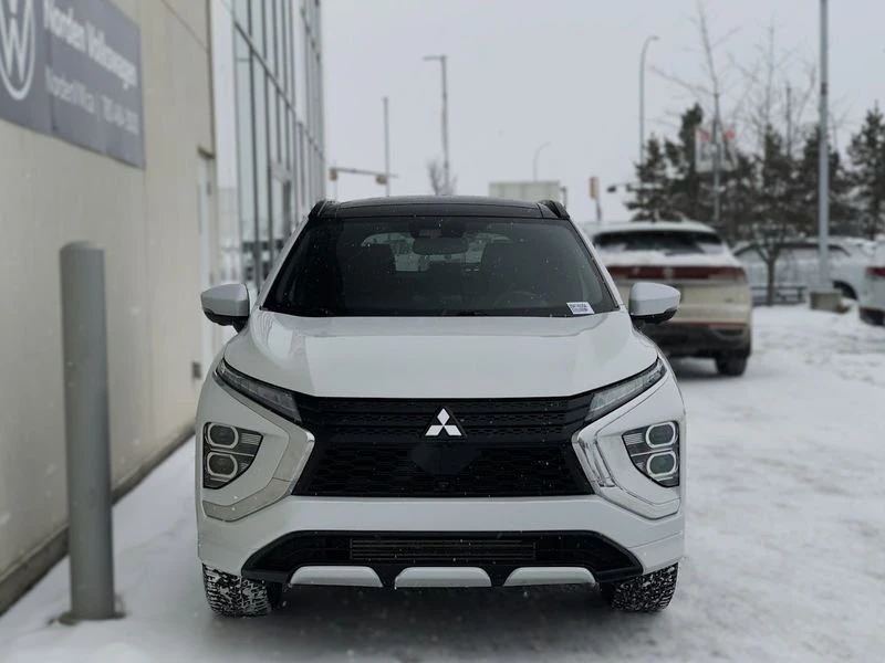 2022 Mitsubishi Eclipse Cross - Image 2 of 19