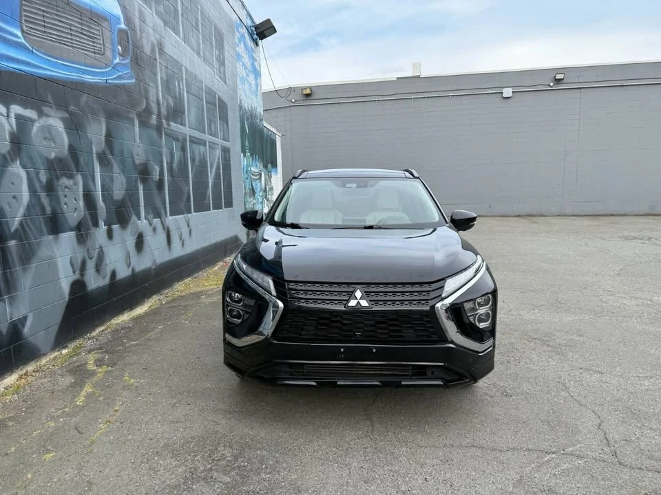 2022 Mitsubishi Eclipse Cross - Image 3 of 20